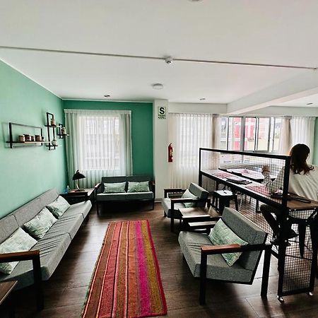 Nereo Rooms Lima Luaran gambar