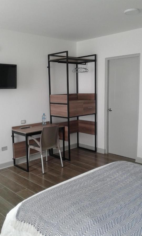 Nereo Rooms Lima Luaran gambar