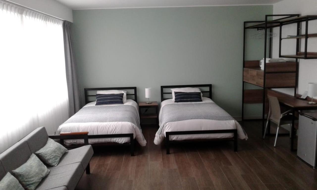 Nereo Rooms Lima Luaran gambar