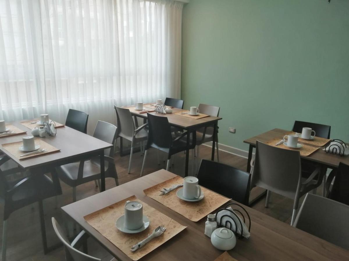 Nereo Rooms Lima Luaran gambar