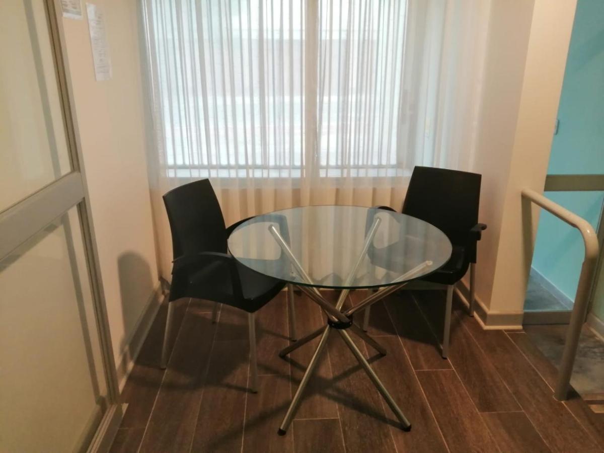 Nereo Rooms Lima Luaran gambar
