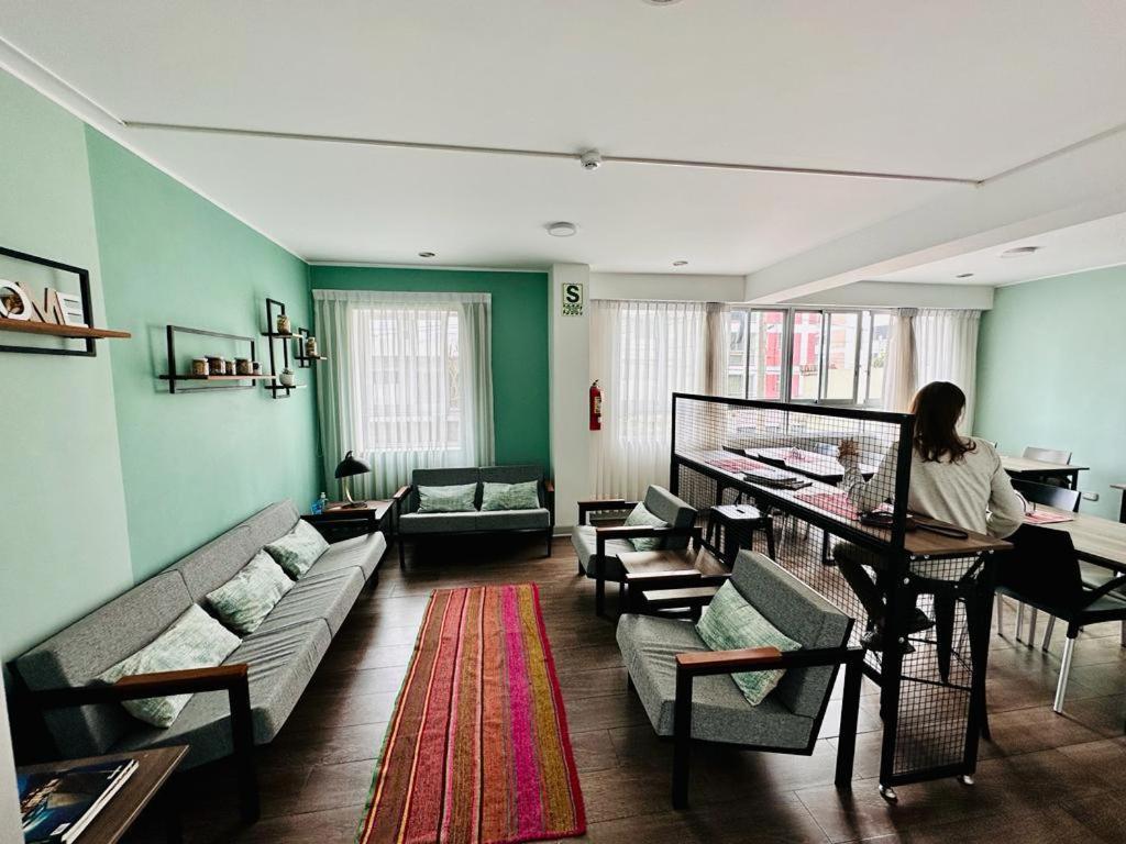 Nereo Rooms Lima Luaran gambar